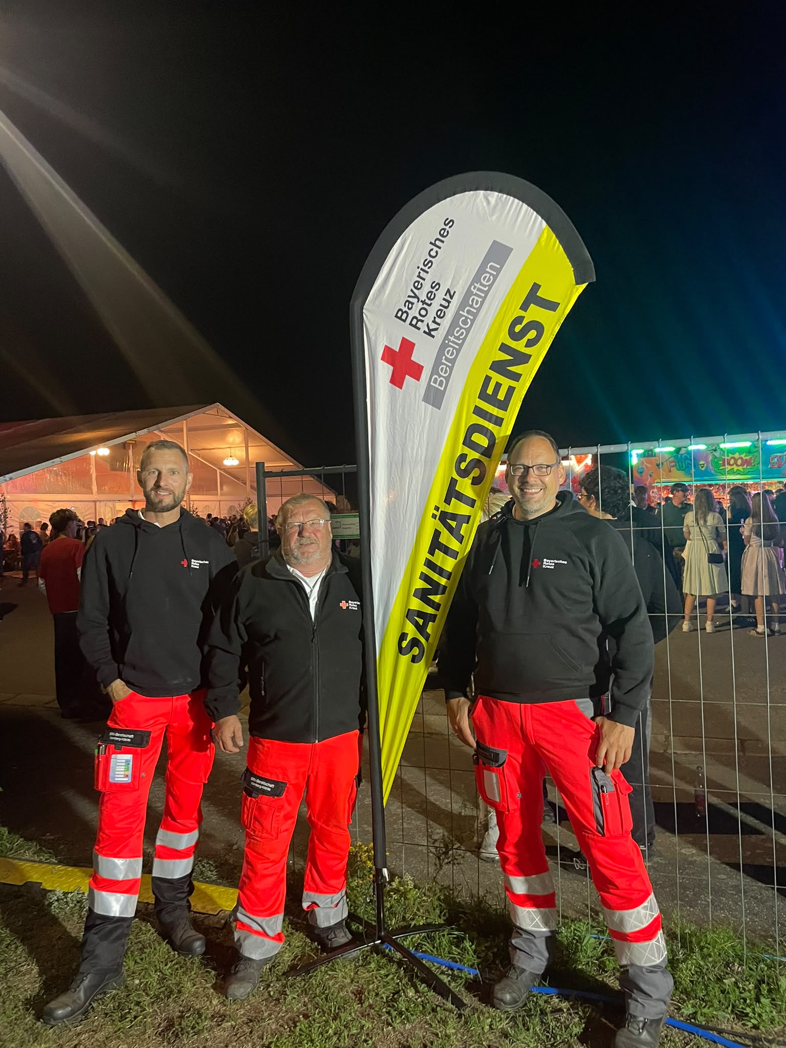 Sanitätsdienst bei Nacht